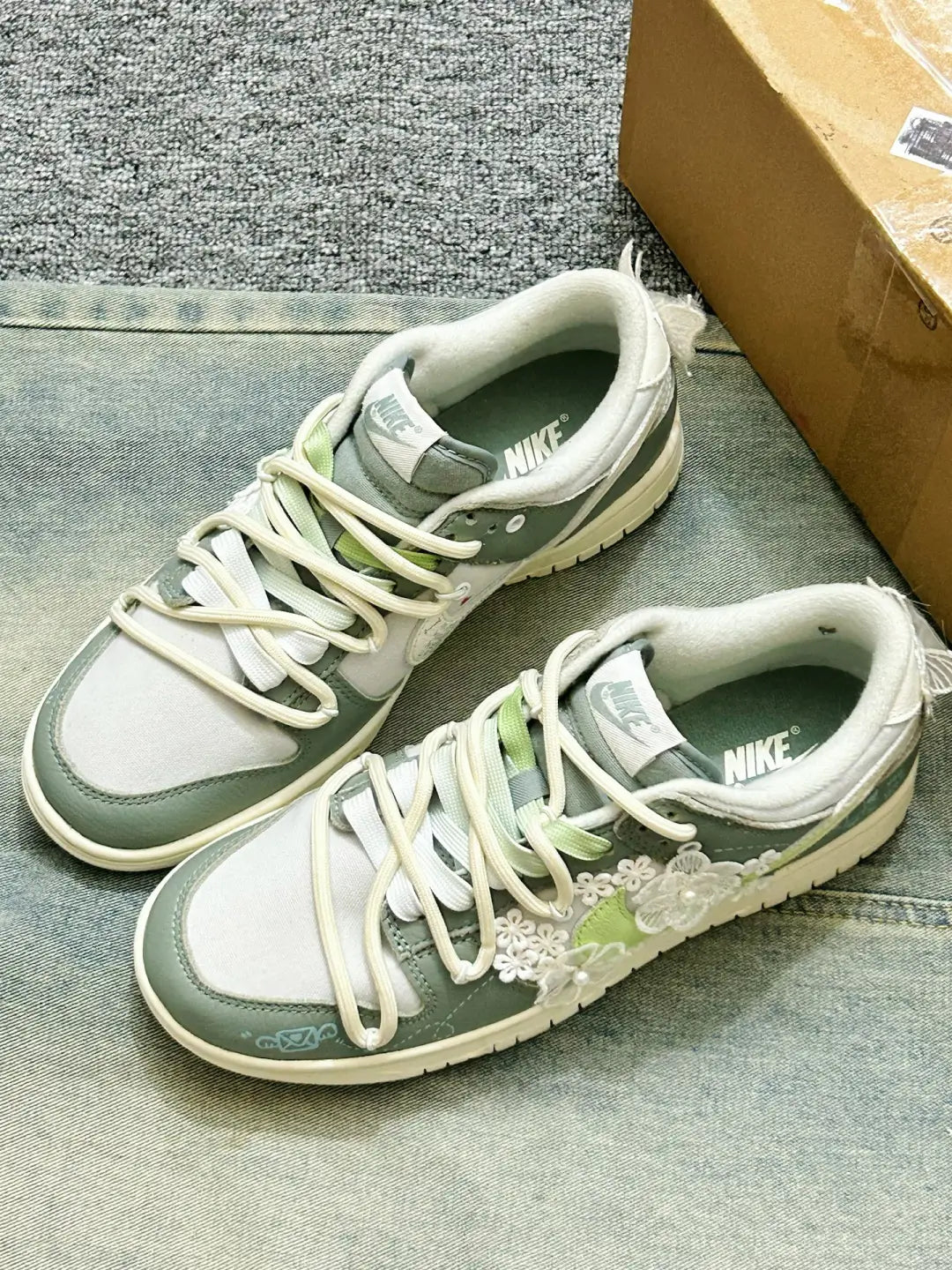 Pearl Confession Letter-  Dunk Skateboarding Shoes Unisex Low-top