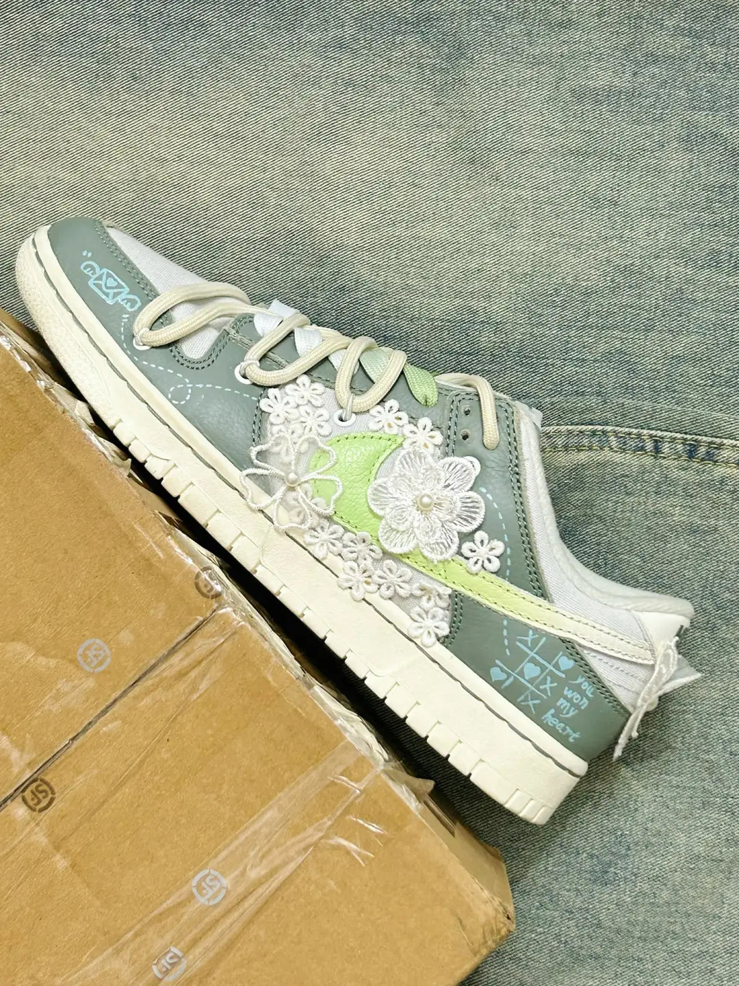 Pearl Confession Letter-  Dunk Skateboarding Shoes Unisex Low-top