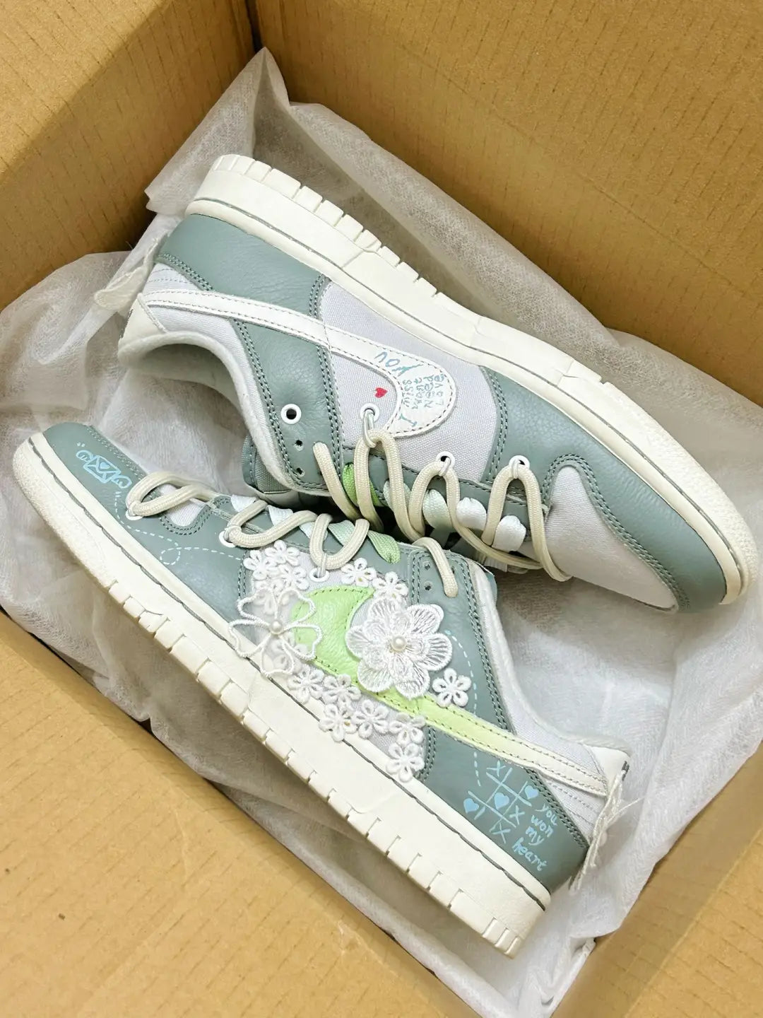 Pearl Confession Letter-  Dunk Skateboarding Shoes Unisex Low-top