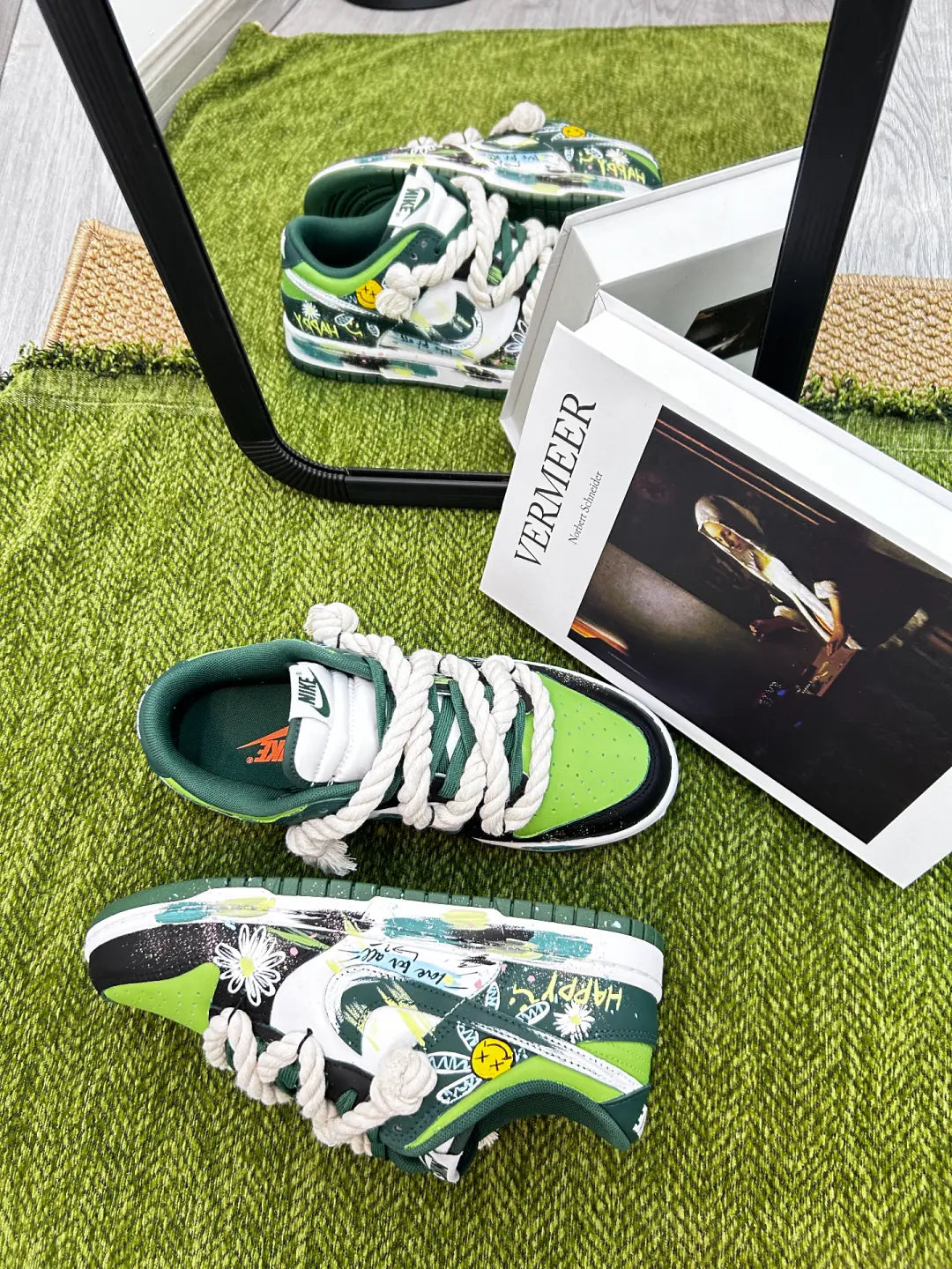 Daisy Shadow - Custom Skateboarding Dunk Unisex