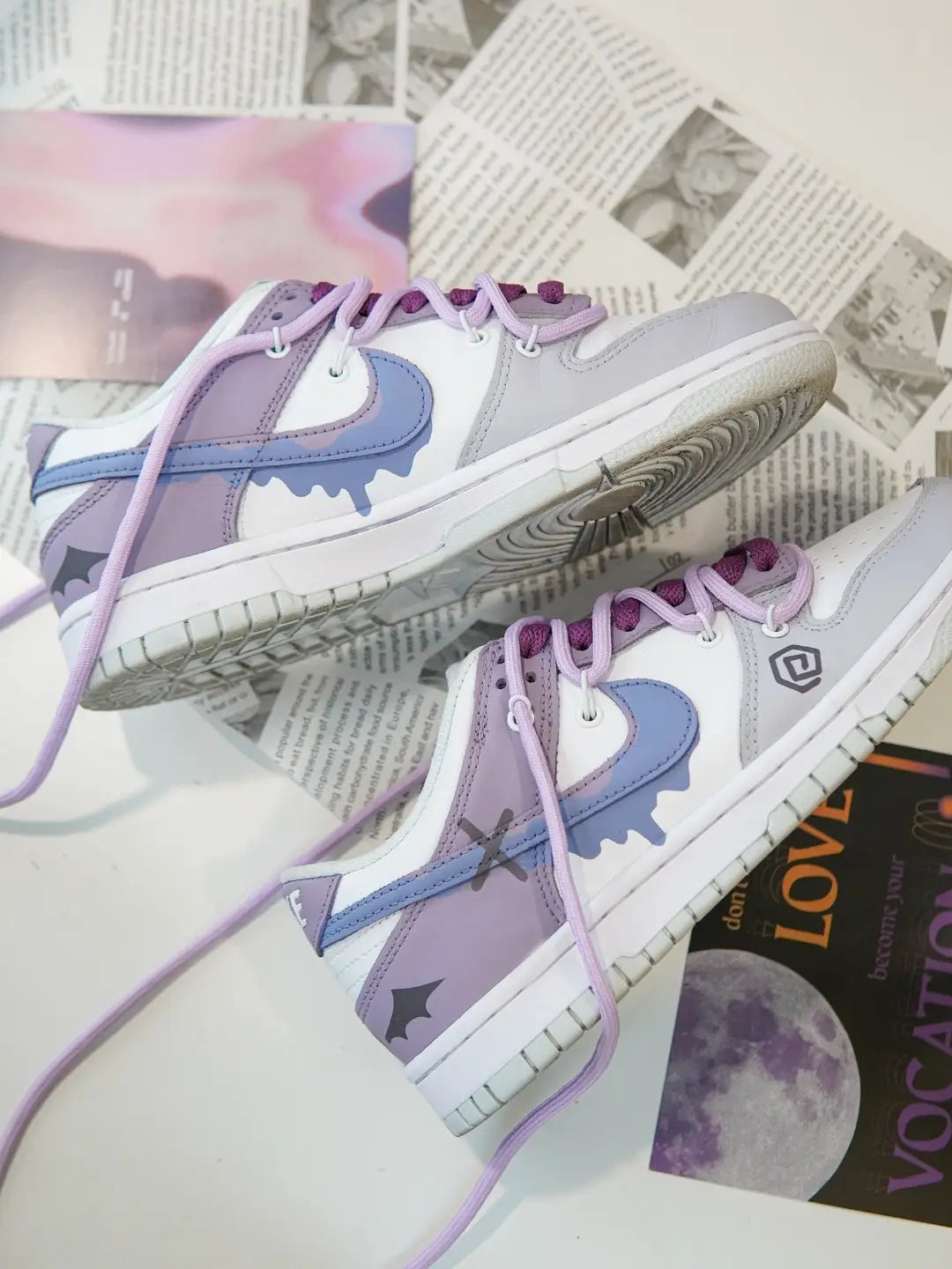 [Custom Clumsy Little Devil] Dunk Skateboarding Shoes Unisex Low-top Purple/Gray/White