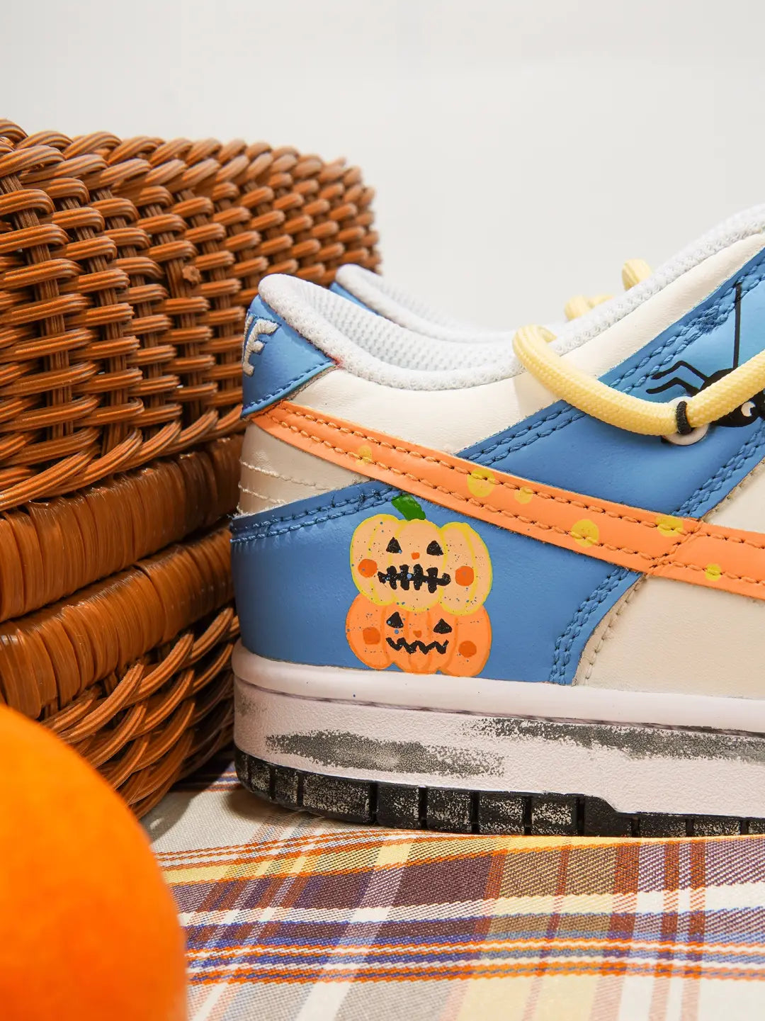[Custom Silly Pumpkin] Dunk Skateboarding Shoes Unisex Low-top Blue/White