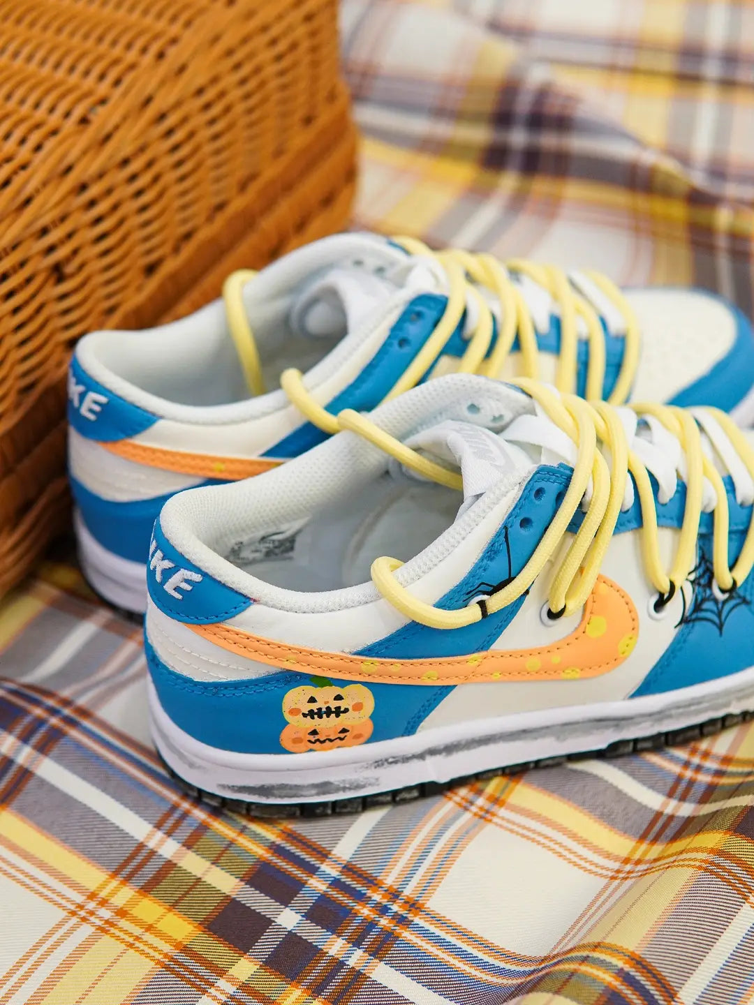 [Custom Silly Pumpkin] Dunk Skateboarding Shoes Unisex Low-top Blue/White