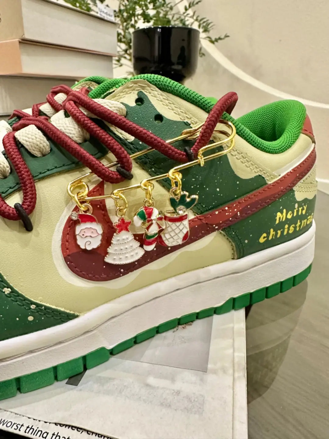 [Custom Christmas Dream Tour] Dunk Skateboarding Shoes Unisex Low-top