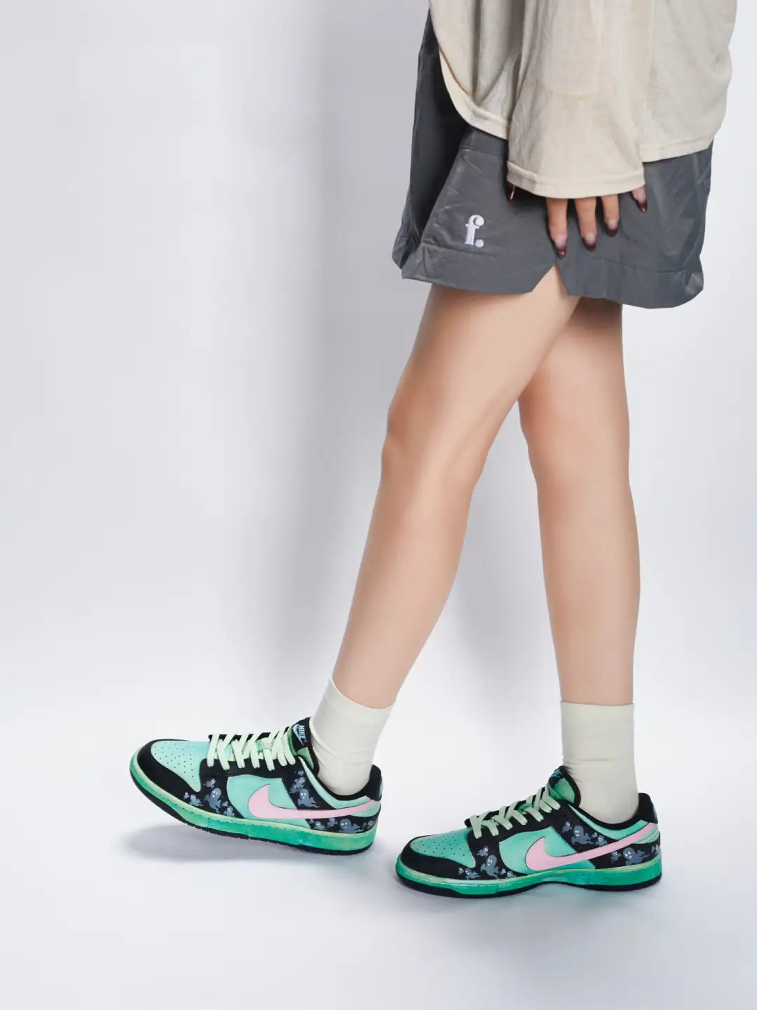 [Custom Female Ghost]  Dunk Skateboarding Shoes Women's Low-top Black/pink