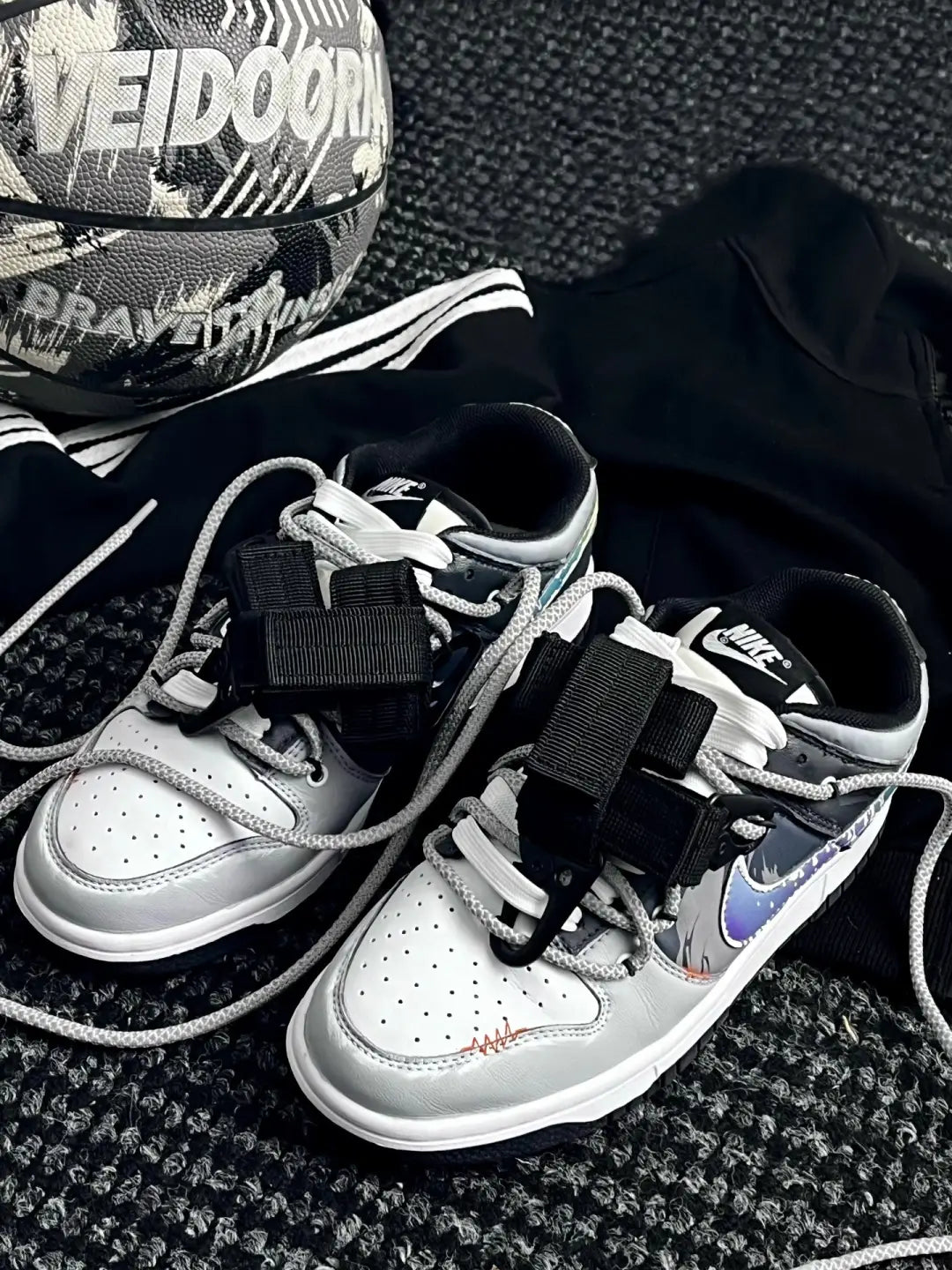 [Custom Northern Lights]  Dunk Skateboarding Shoes Low-top Grey/black