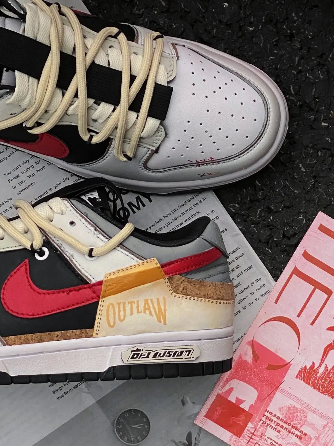 [Custom Midnight dusk]  Dunk Skateboarding Shoes Unisex Low-top Beige/Yellow