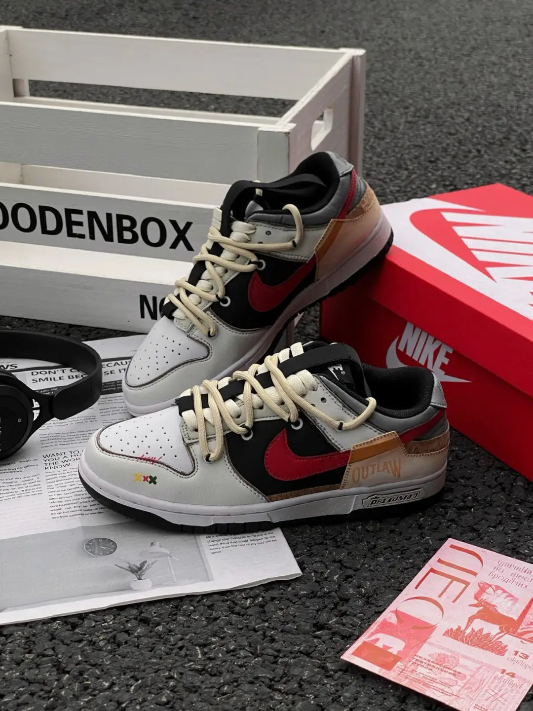 [Custom Midnight dusk]  Dunk Skateboarding Shoes Unisex Low-top Beige/Yellow