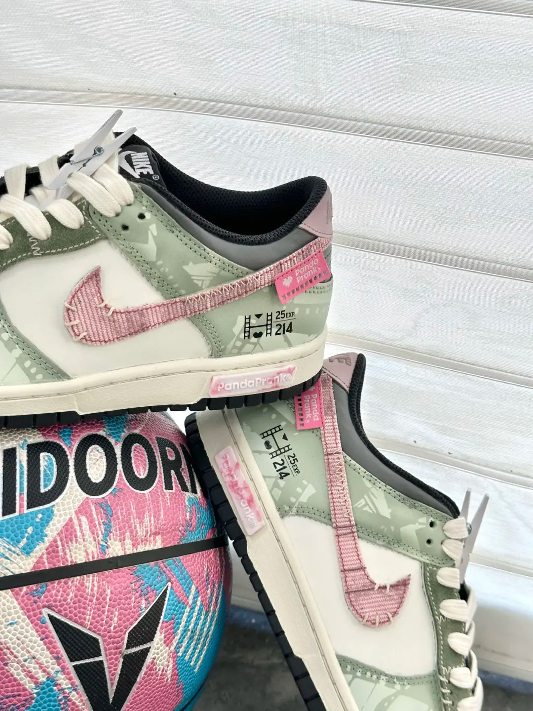 Reminiscent Love - Dunk Low Custom