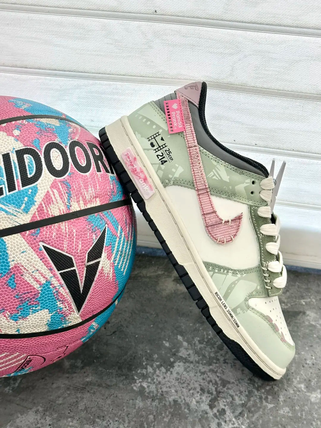 Reminiscent Love - Dunk Low Custom