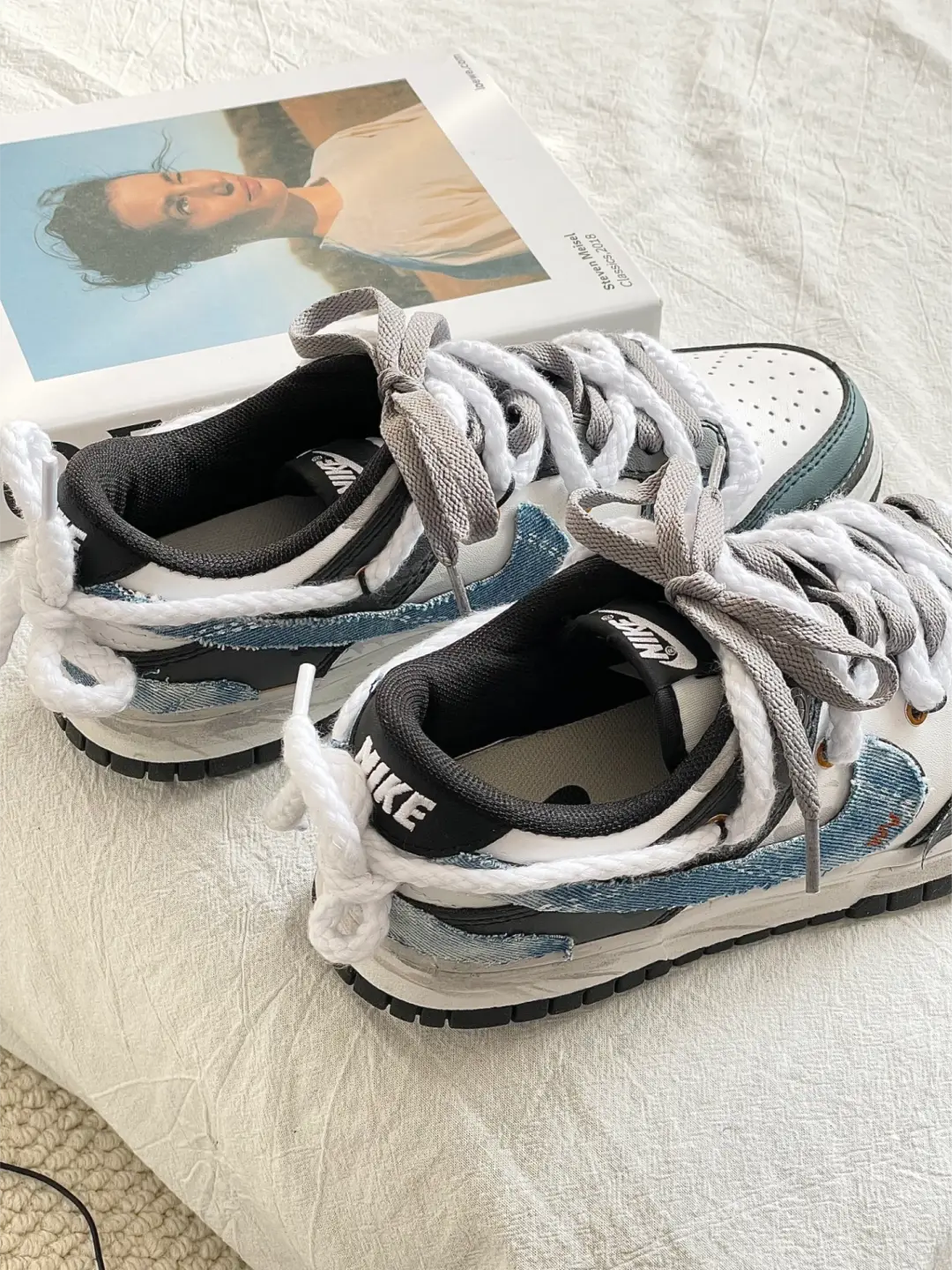 [Custom Don't Dream It, Be It.] Dunk Skateboarding Shoes Unisex Denim Style