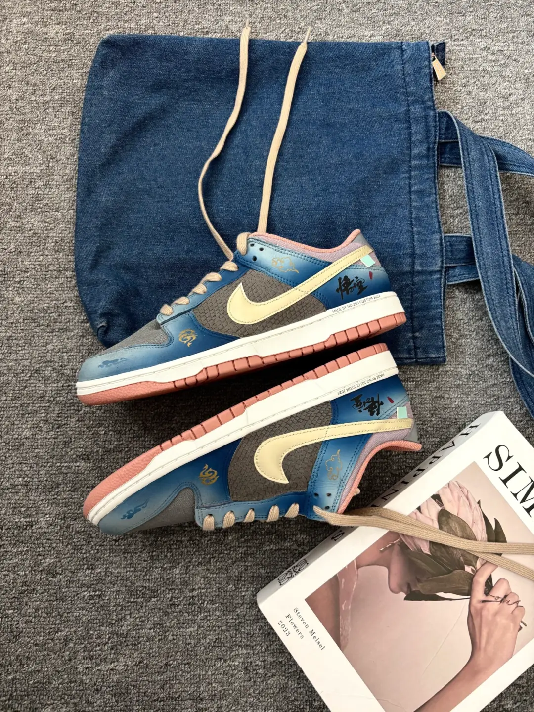 [Custom Auspicious Dragon Cloud Pattern] Dunk Skateboarding Shoes Unisex Low-top Blue/Pink