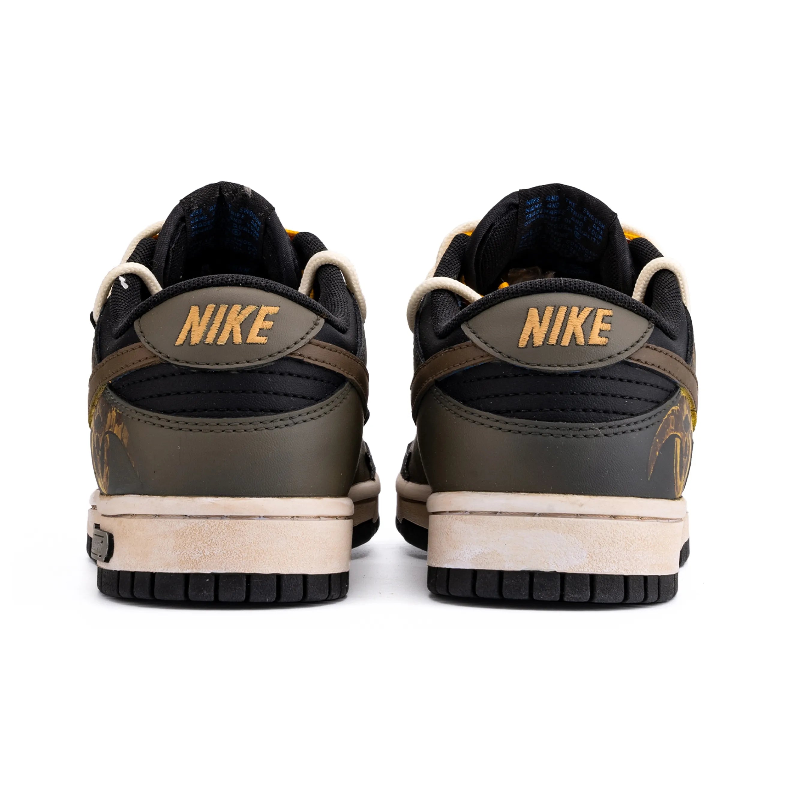[Custom Warning] Dunk Skateboarding Shoes Unisex Distressed Style Brown