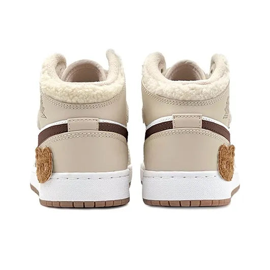 [Custom Warm Winter - Bear Cub Footprints] Jordan Air Jordan 1 High Top Female Skateboarding Shoes Khaki Color