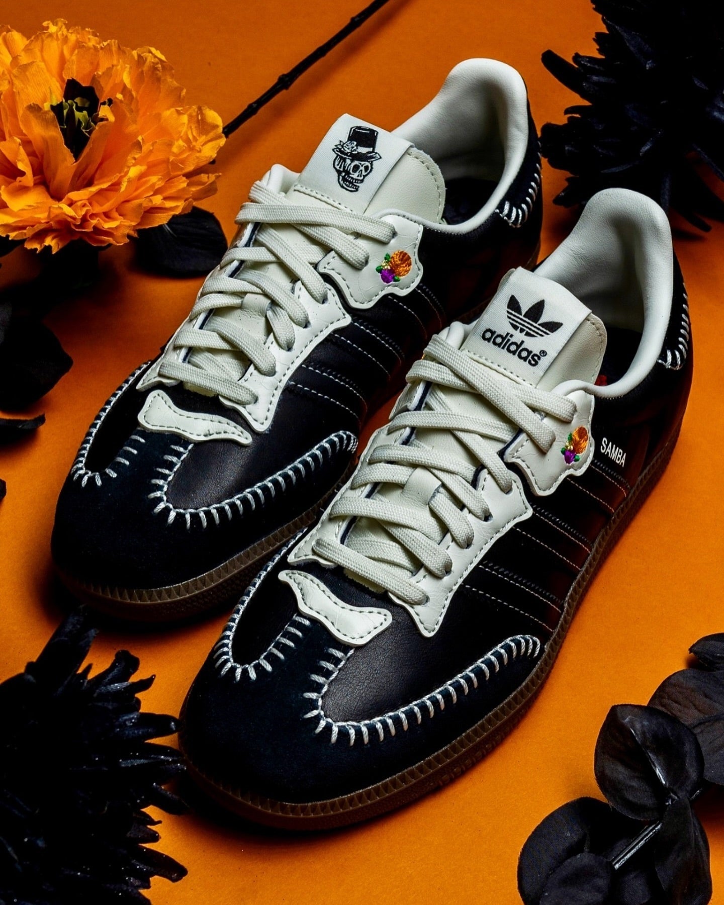 [Custom Day of the Dead - Gift For Couple/Bestie] originals SAMBA OG Low Top Halloween Series Black/White