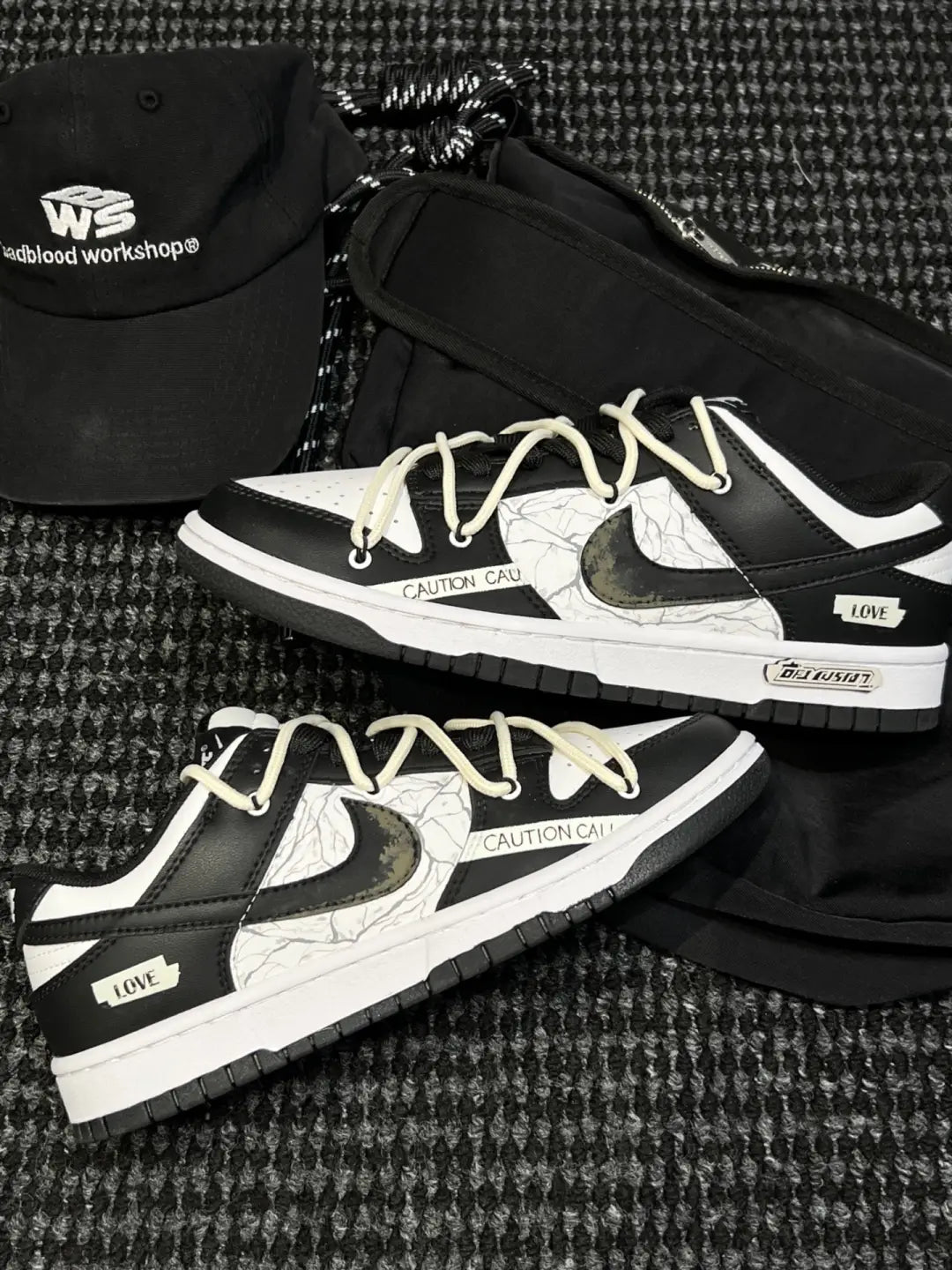 [Custom Crack]  Dunk Skateboarding Shoes Unisex Low-top Black/white/pink