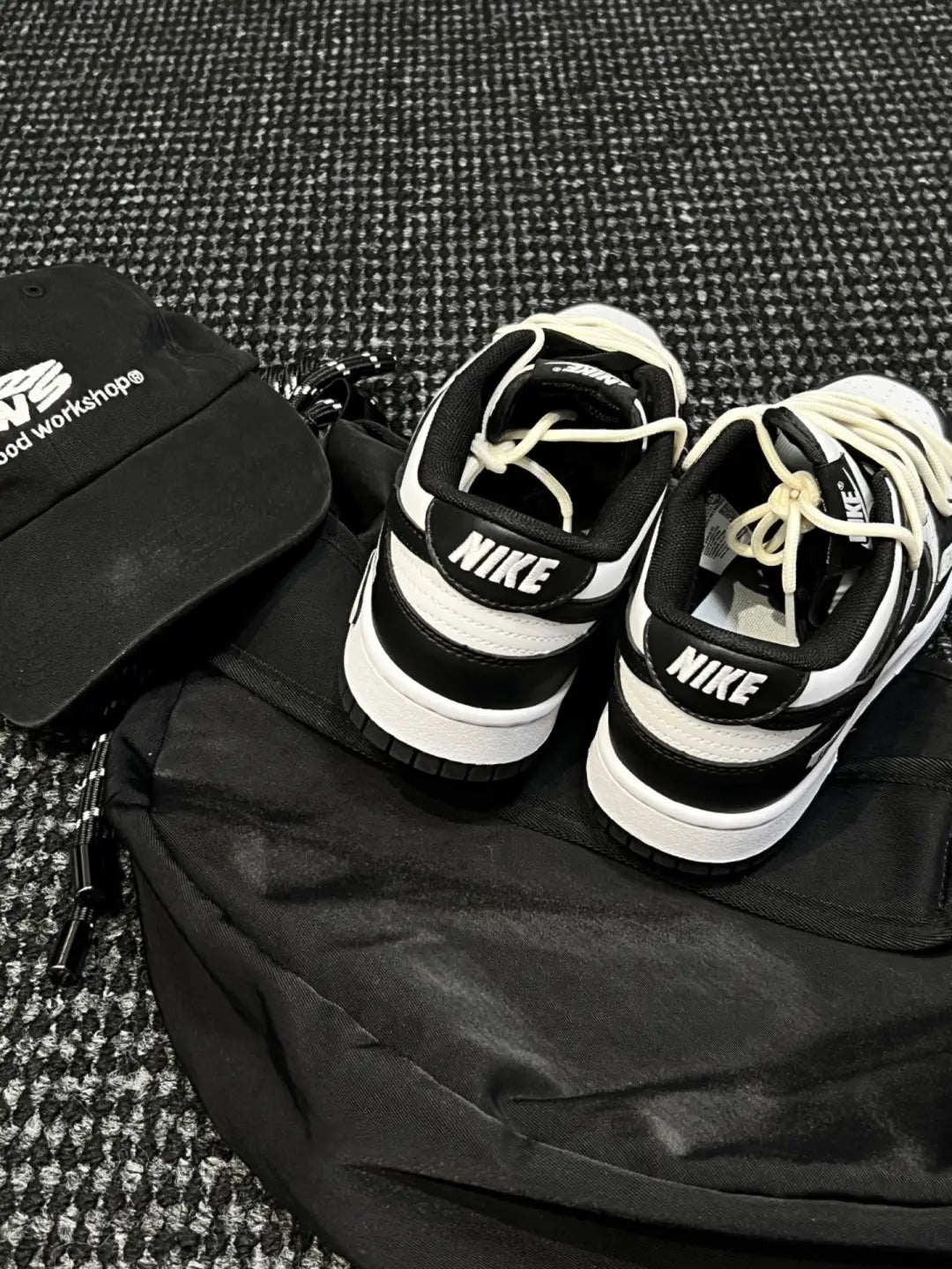 [Custom Crack]  Dunk Skateboarding Shoes Unisex Low-top Black/white/pink