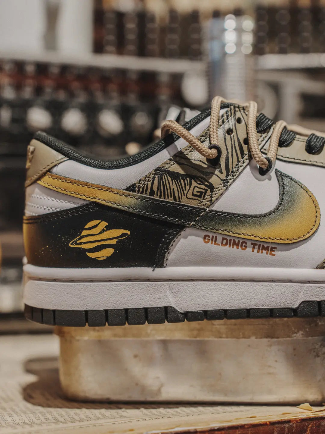 [Custom Golden Years] Dunk Skateboarding Shoes Unisex Low-top Brown/Black