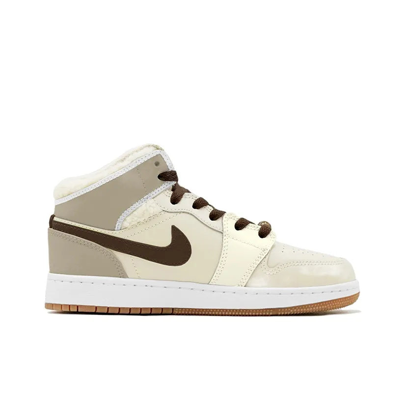 [Custom Warm Winter - Romantic Fireworks] Jordan Air Jordan 1 High Top Female Skateboarding Shoes Khaki Color