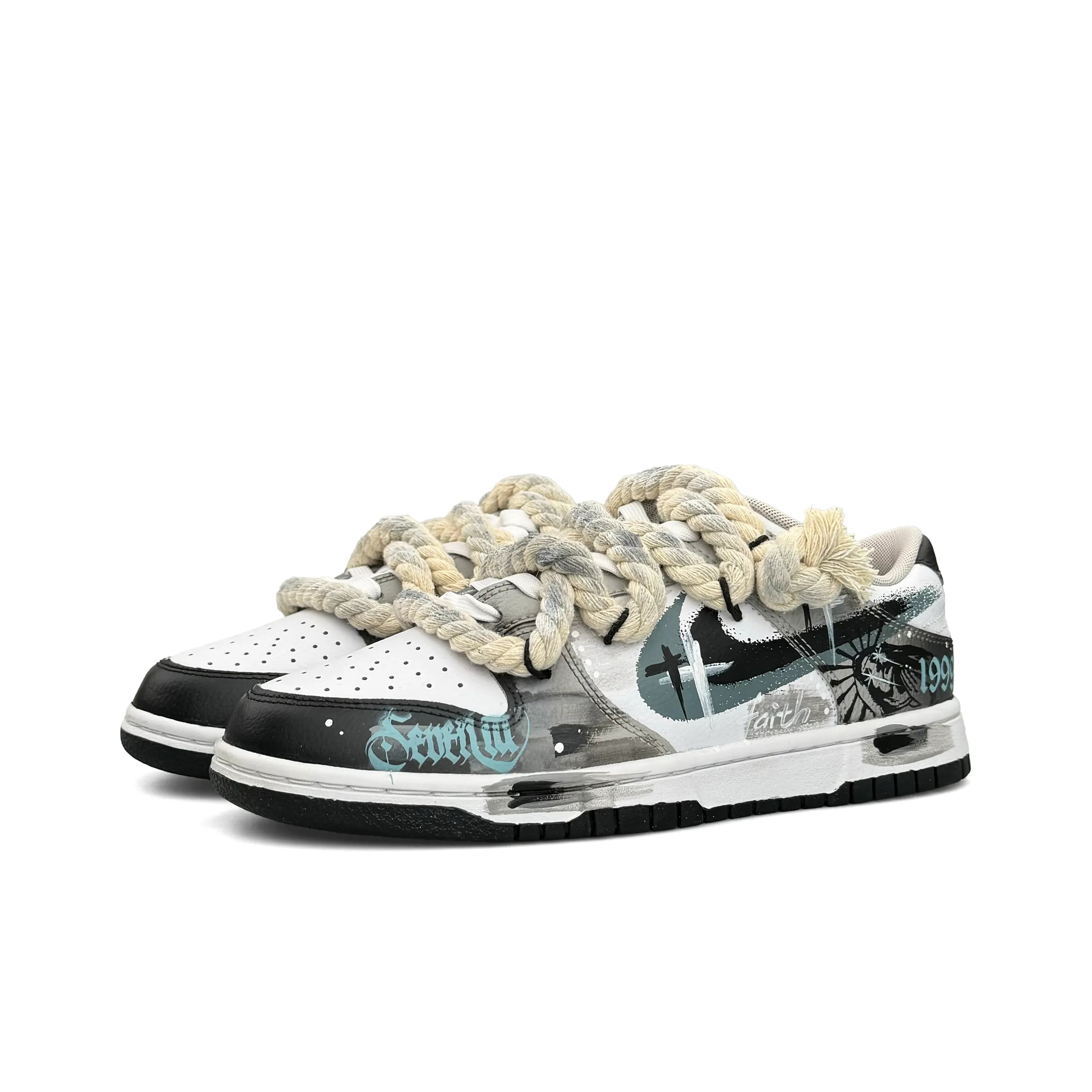 [Custom Gothic twine] Dunk Skateboarding Shoes Unisex