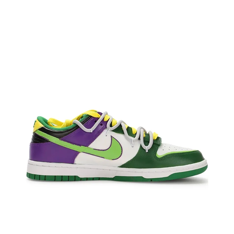 [Custom Leap Through the Light-Years] Dunk Low Skateboard Shoes Unisex Green/Purple