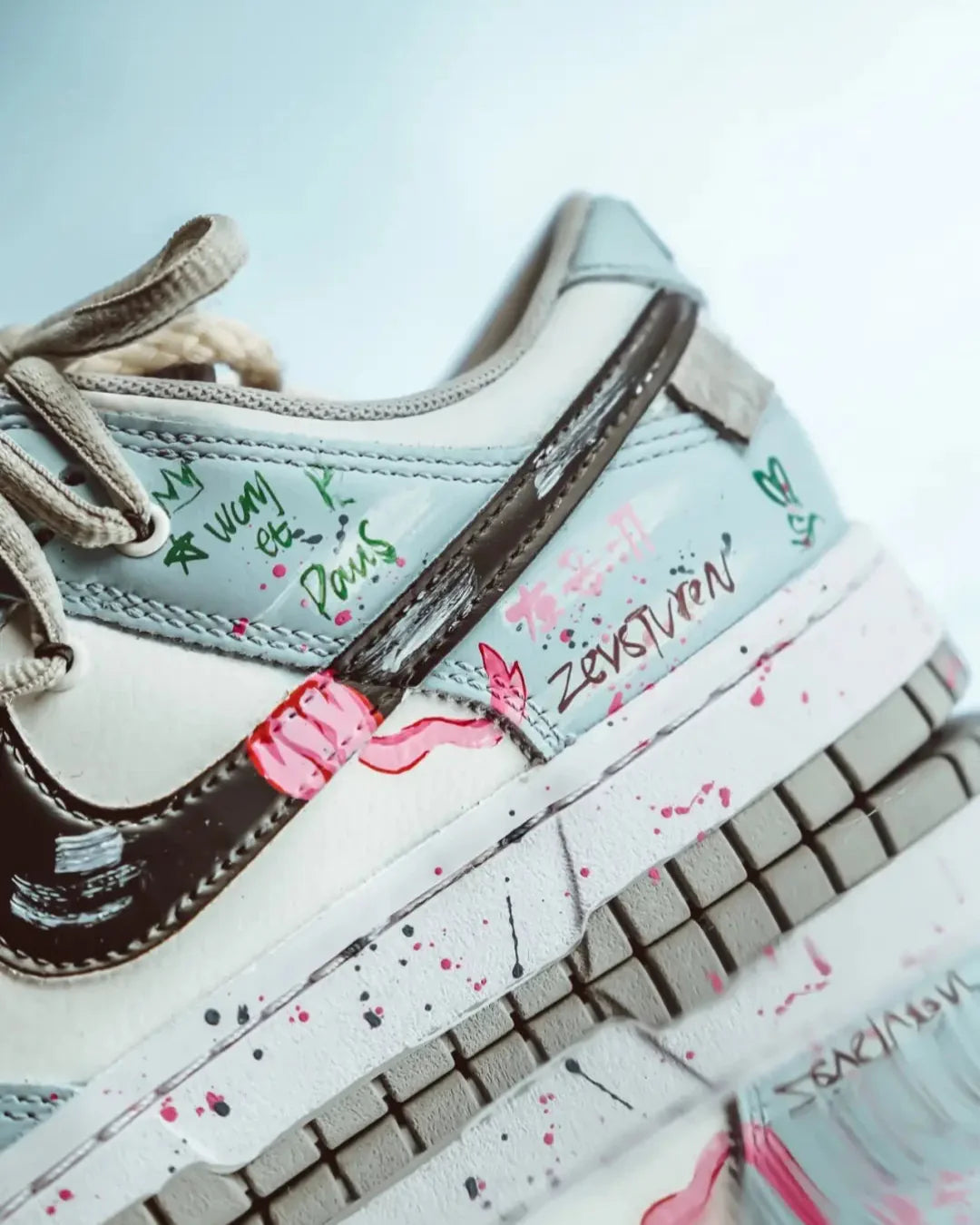 [Custom Color Spray Paint] Dunk Skateboarding Shoes Unisex