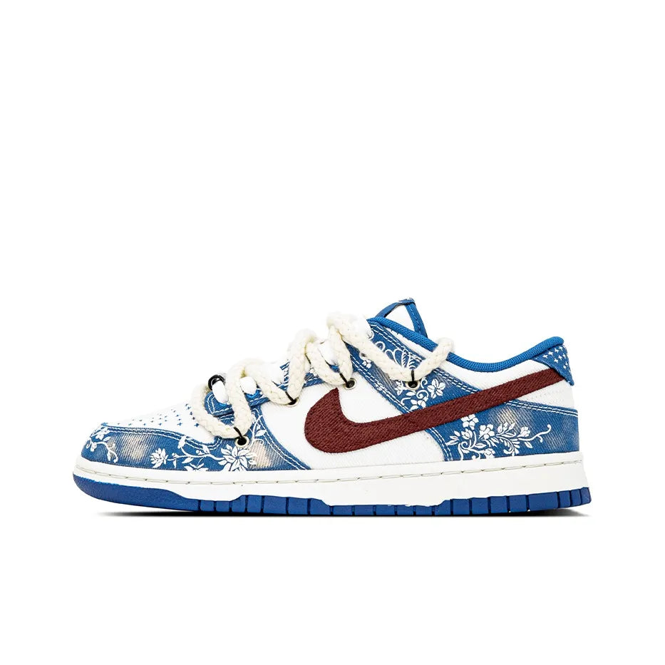 [Custom Blue Daisy, Left and Right Shoes Irregular Patterns] Dunk Low Skateboarding Shoes Unisex Denim Style