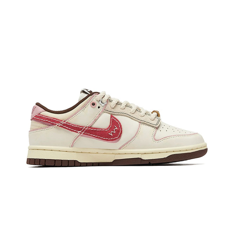 [Custom Soaring Over Skylines] Dunk Skateboarding Shoes Unisex Low-top