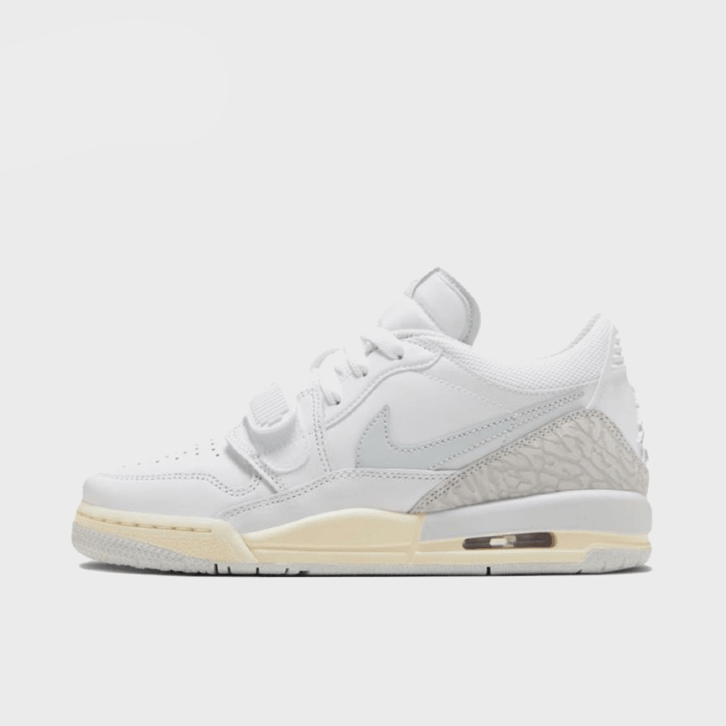 Winter Romance - Women's Jordan Legacy 312 Custom