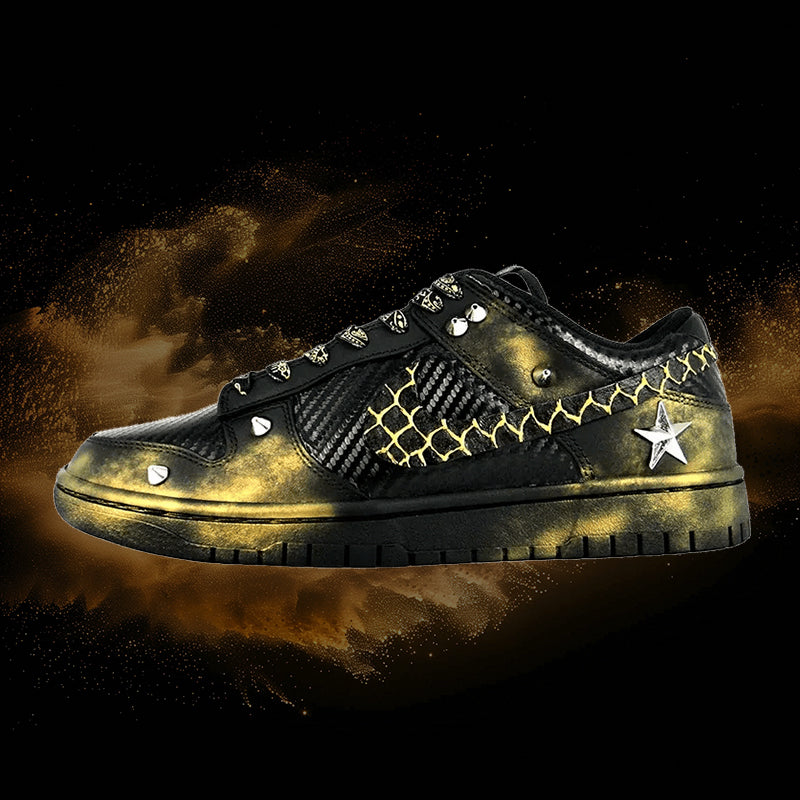 [Custom Black Distressed, Rivets, Leather] Dunk Skateboarding Shoes Unisex