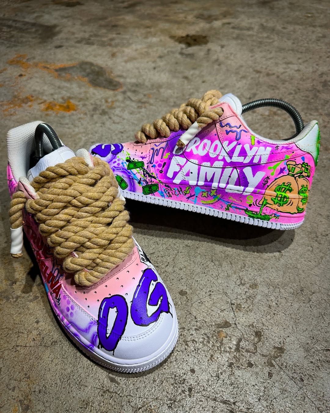 [Customized Brooklyn Family Hand-painted] Air Force 1 Low-top Shoes Unisex