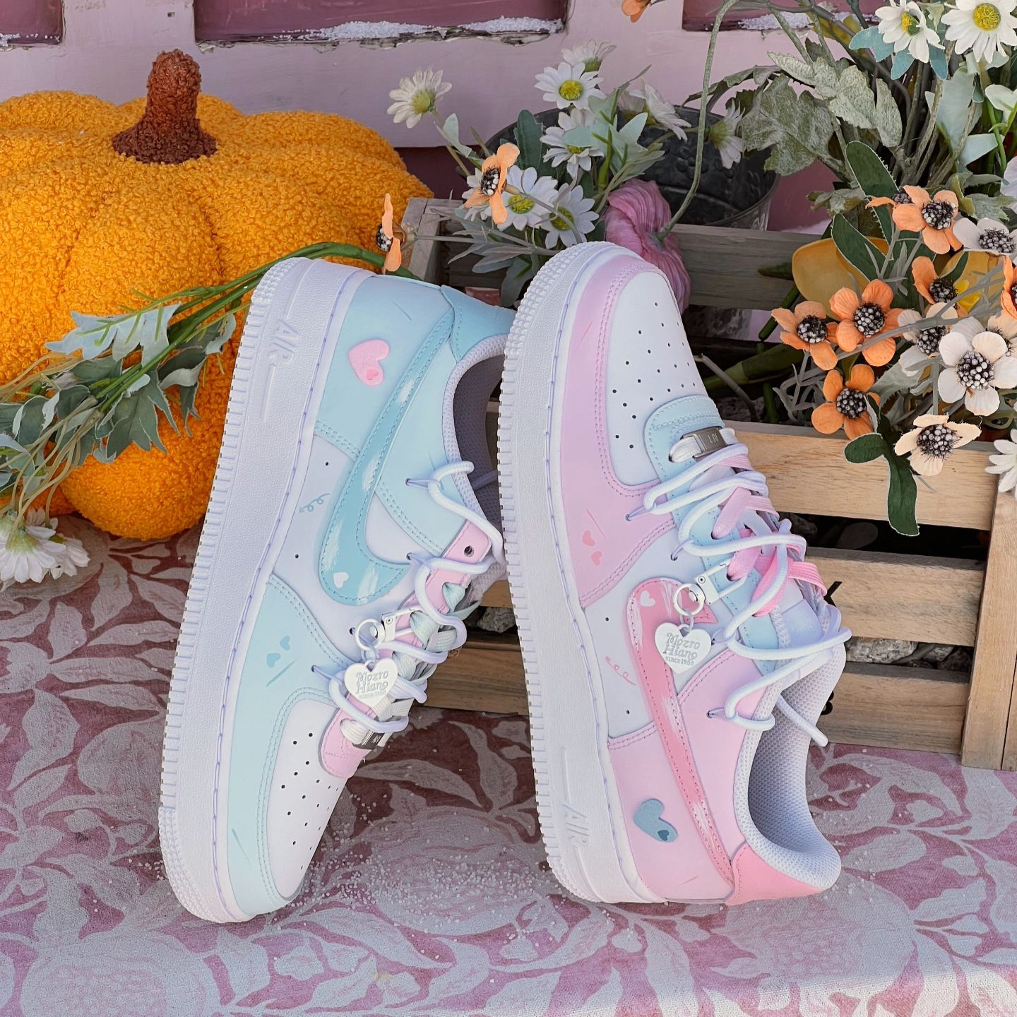 [Custom Blue and Pink heart]  Air Force 1 Skateboarding Shoes Women's Low-top Blue/pink/white
