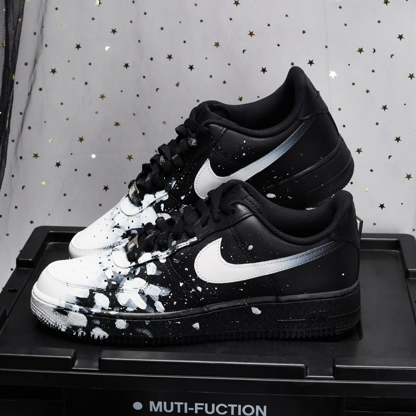 [Custom Men's dark White Flame]  Air Force 1 Skateboarding Shoes Unisex Low-top White