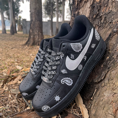 [Custom Cashew flower element]  Air Force 1 Skateboarding Shoes Women's Low-top Black