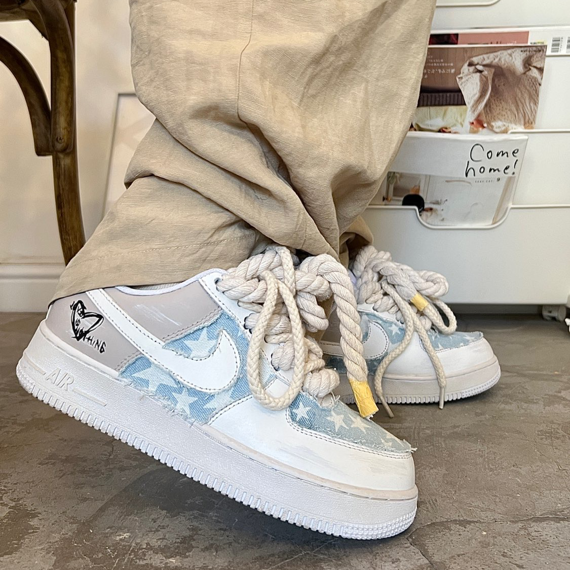 [Custom Women's retro star denim in off-white and brown]  Air Force 1 Skateboarding Shoes Women's