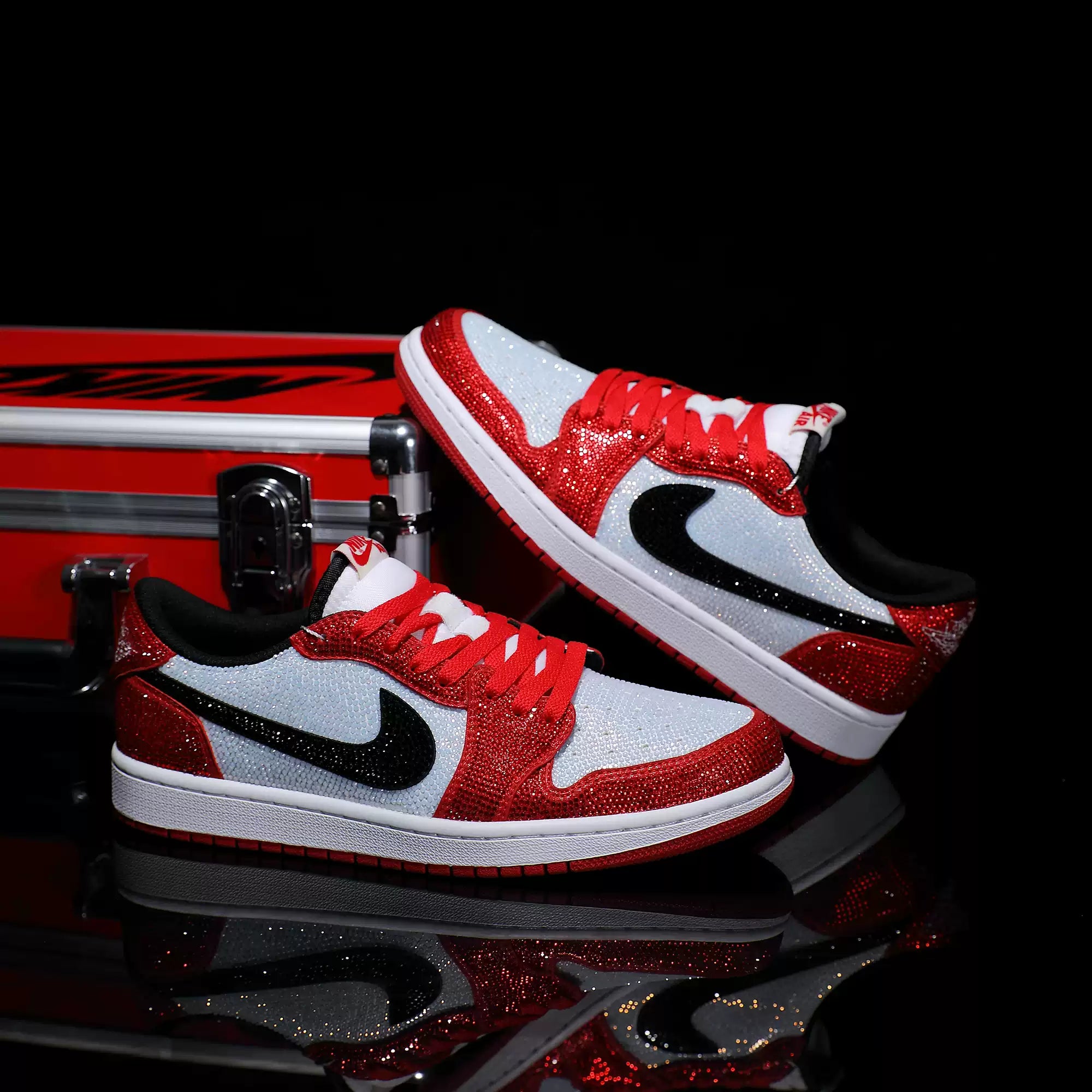 [Custom Red and White Full Diamond] Air Jordan 1 chicago Low - Top Skateboarding Shoes Unisex