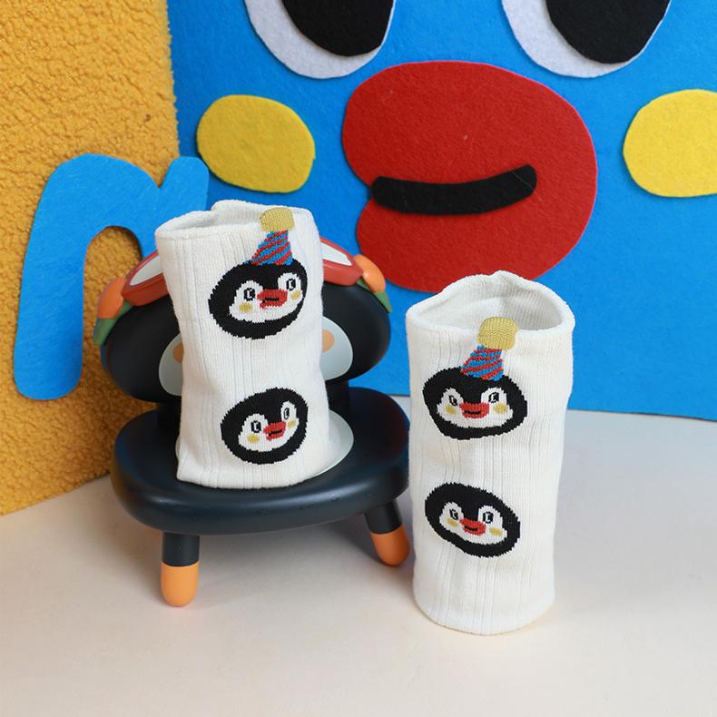 Penguin Kingdom – Spring & Fall New Striped Home Cute Cartoon Cotton Mid-Calf Socks (Unisex,4 Pairs, Size 35-42)