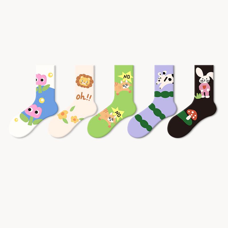 Cotton Socks Women Spring Middle Tube Socks Cute Cartoon Spring And Autumn Ladies Long Socks 5 Pairs( Size 35-42)