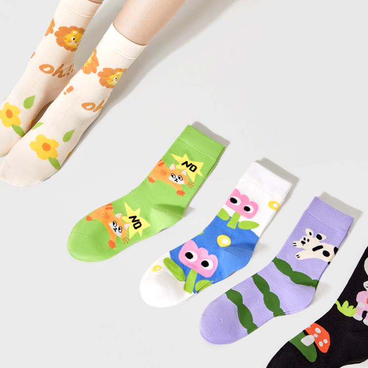 Cotton Socks Women Spring Middle Tube Socks Cute Cartoon Spring And Autumn Ladies Long Socks 5 Pairs( Size 35-42)