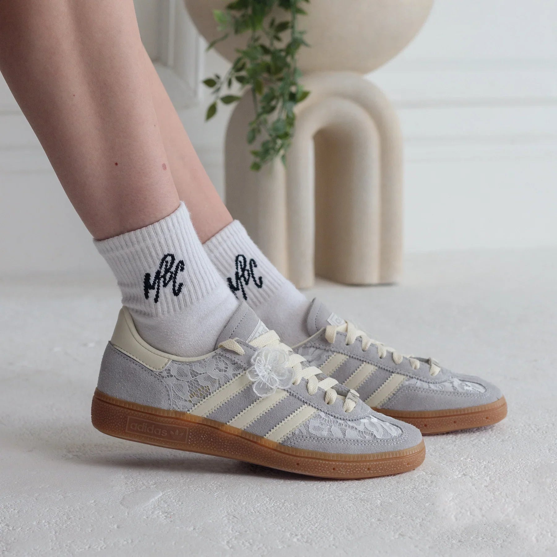 [Custom Urban Lace] Originals Handball Spzl Low Top Lace/French Romantic Vintage Style