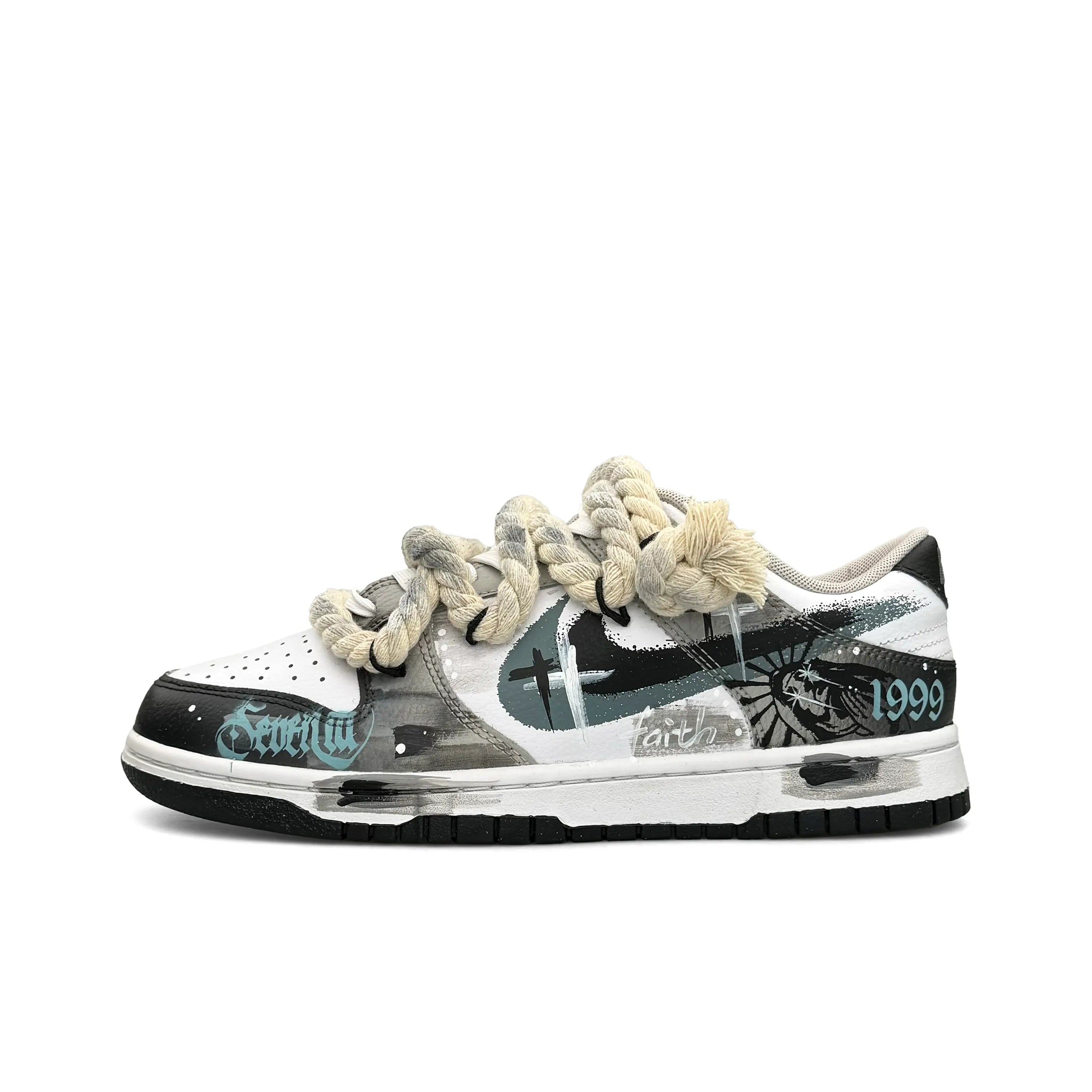 [Custom Gothic twine] Dunk Skateboarding Shoes Unisex