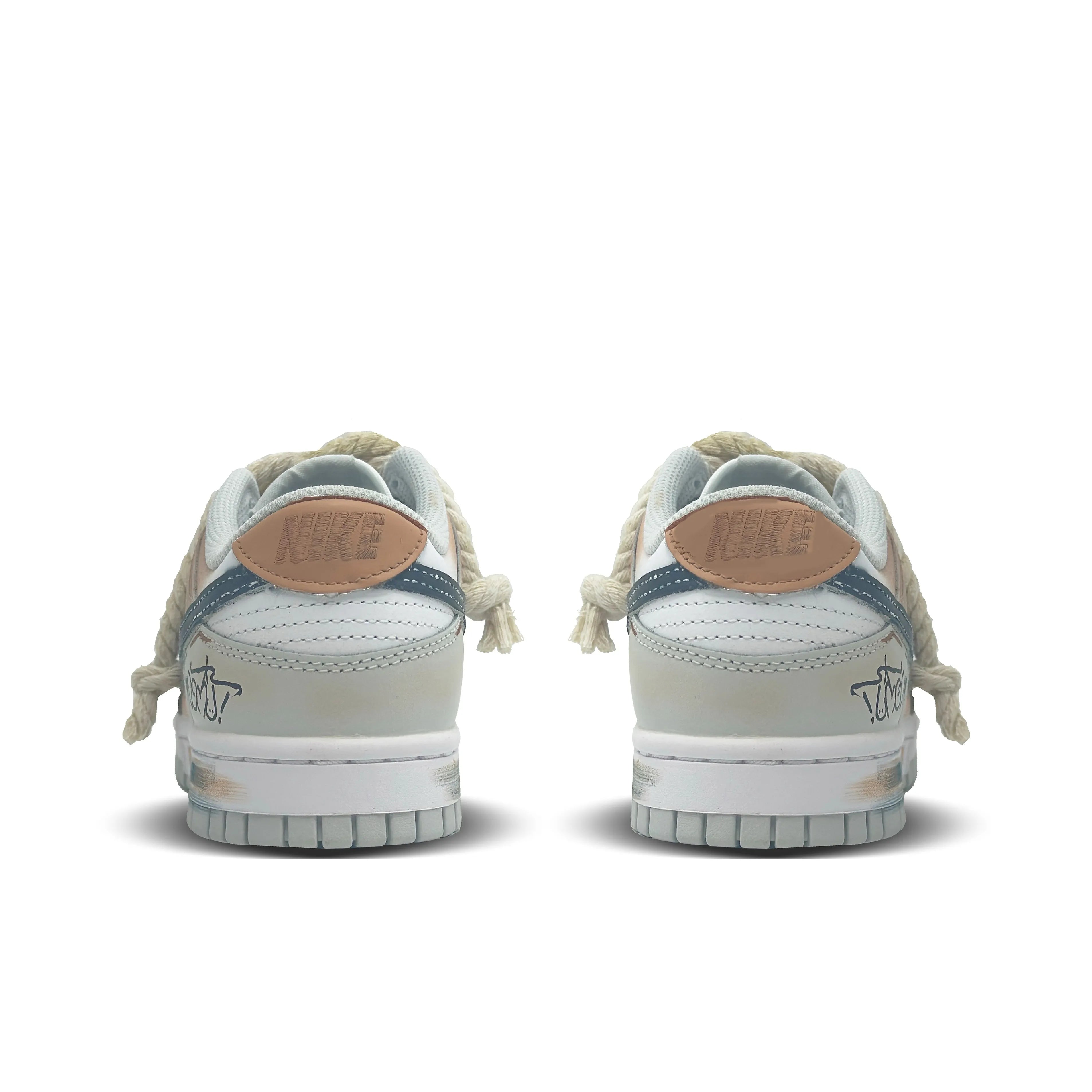 [Custom Capybara] Dunk Skateboarding Shoes Unisex Hand-painted Cute Style Deep Blue/Brown