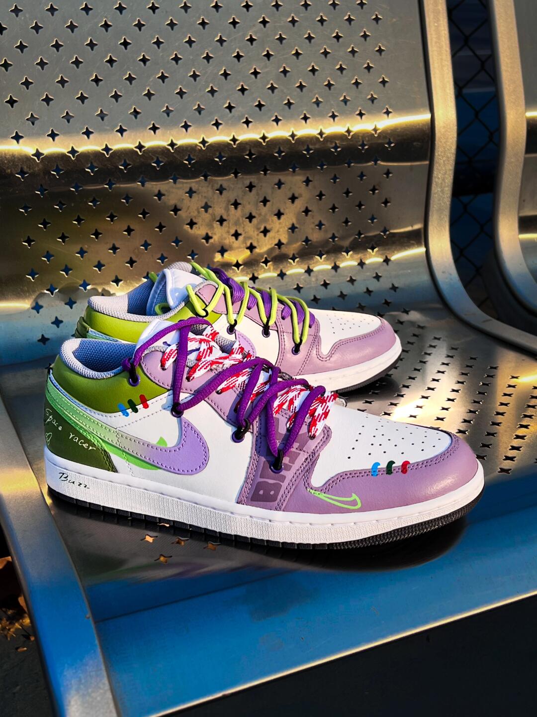 [Custom Toy Story Buzz Lightyear Coloration] Air Jordan 1 Unisex Skateboard Shoes