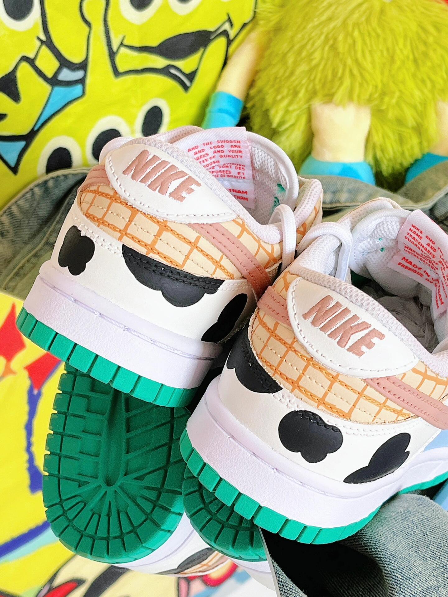 [Custom Toy Story Woody Coloration]  Dunk Skateboarding Shoes Unisex