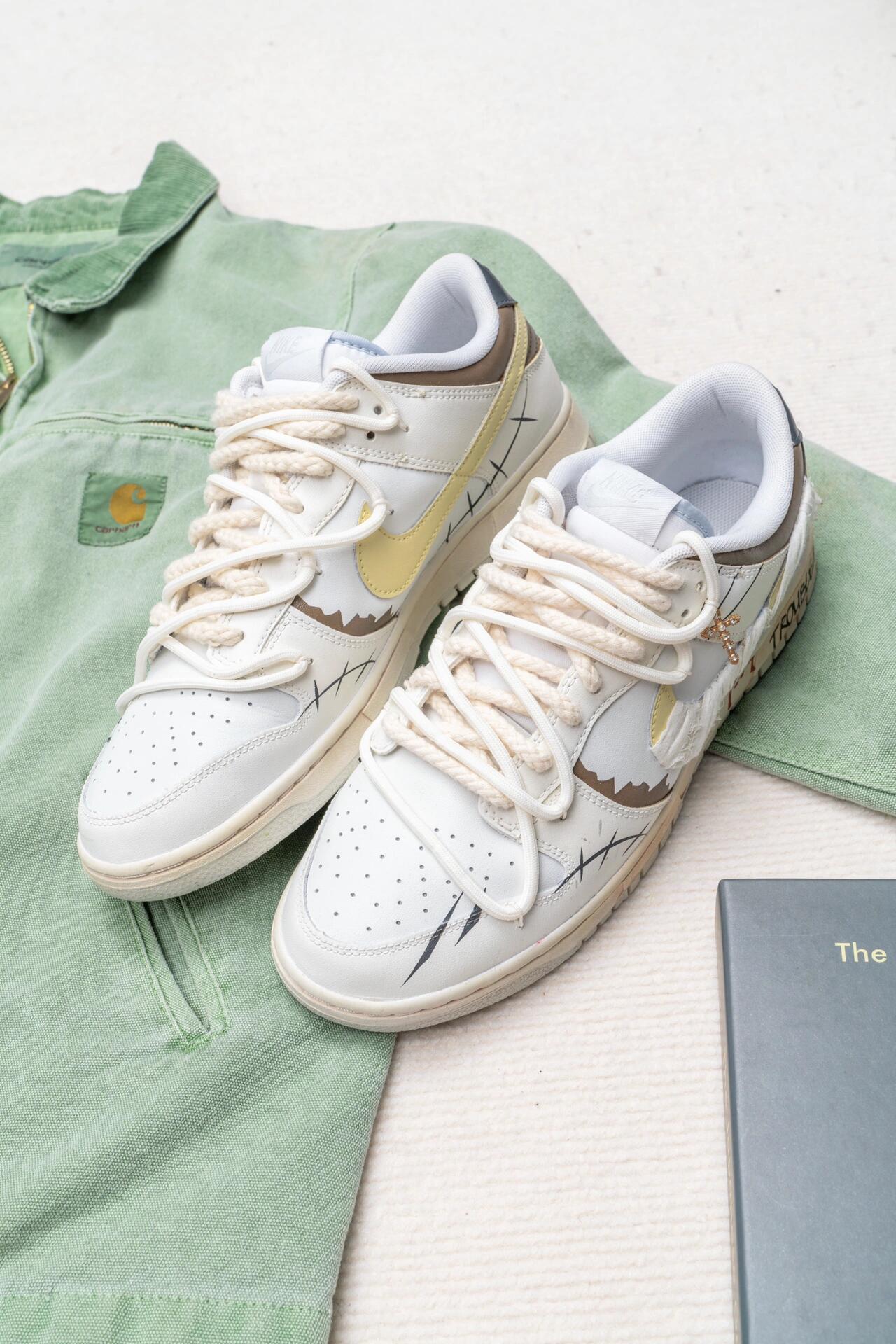 [Custom The Mummy of Halloween]  Dunk Skateboarding Shoes Men