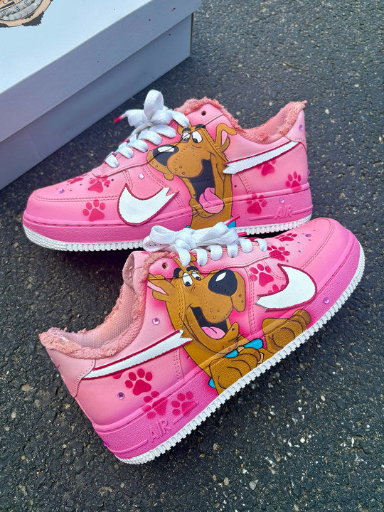[Customized Scooby Snacks on Feet] Air Force 1 Low-top Shoes Hand-drawn Unisex Pink