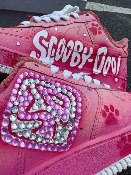 [Customized Scooby Snacks on Feet] Air Force 1 Low-top Shoes Hand-drawn Unisex Pink